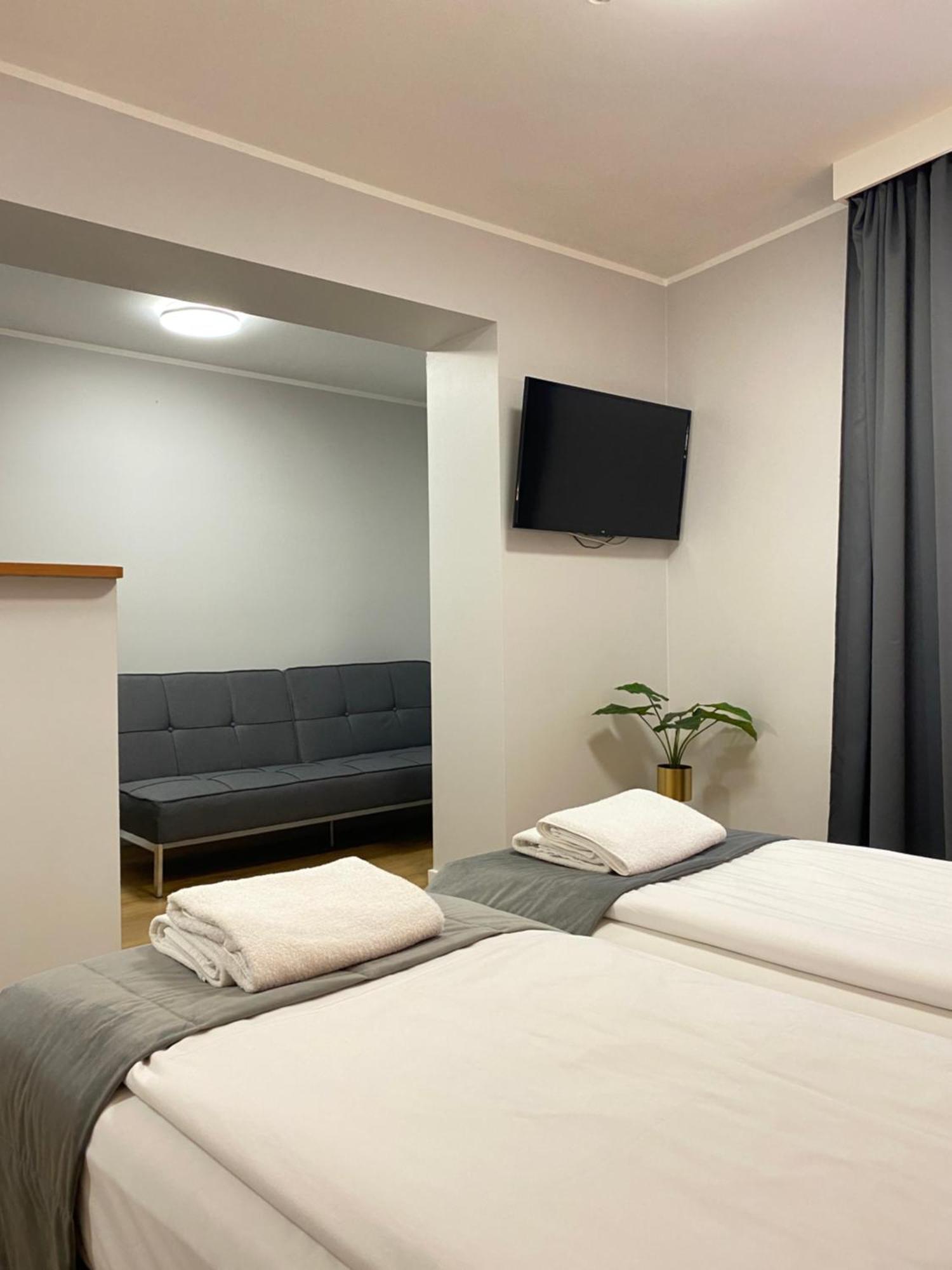 Cube House Aparthotel Krakow Exterior photo
